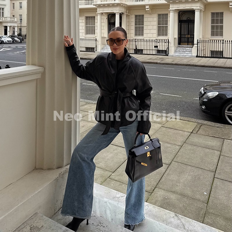 Cappotto in Ecopelle Nero Tren - Women Streetwear Brand recensione e prezzo