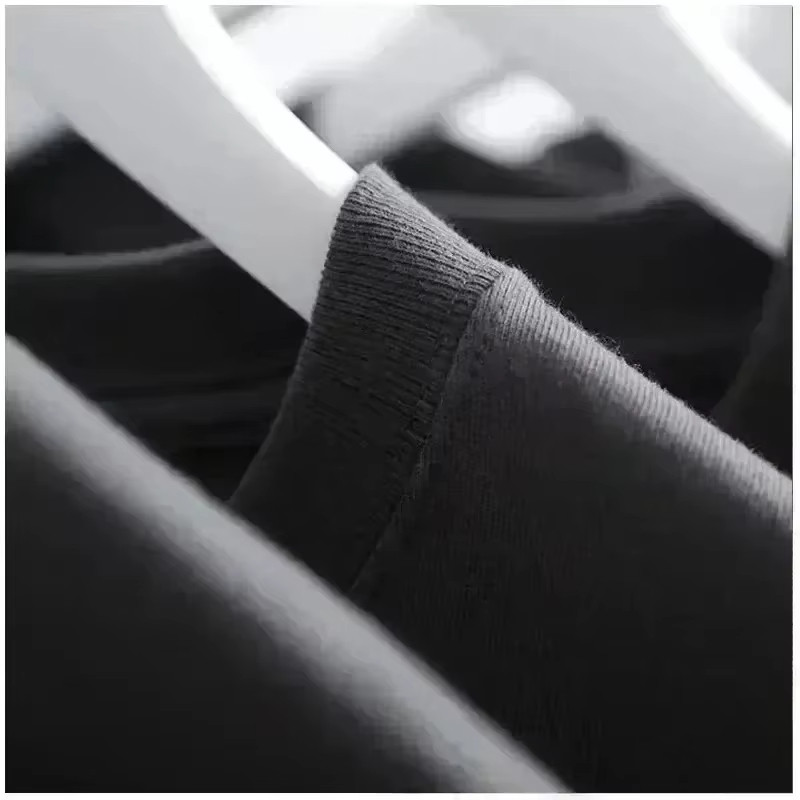 T-Shirt Classica con Logo, Mod - Women Streetwear Brand recensione e prezzo